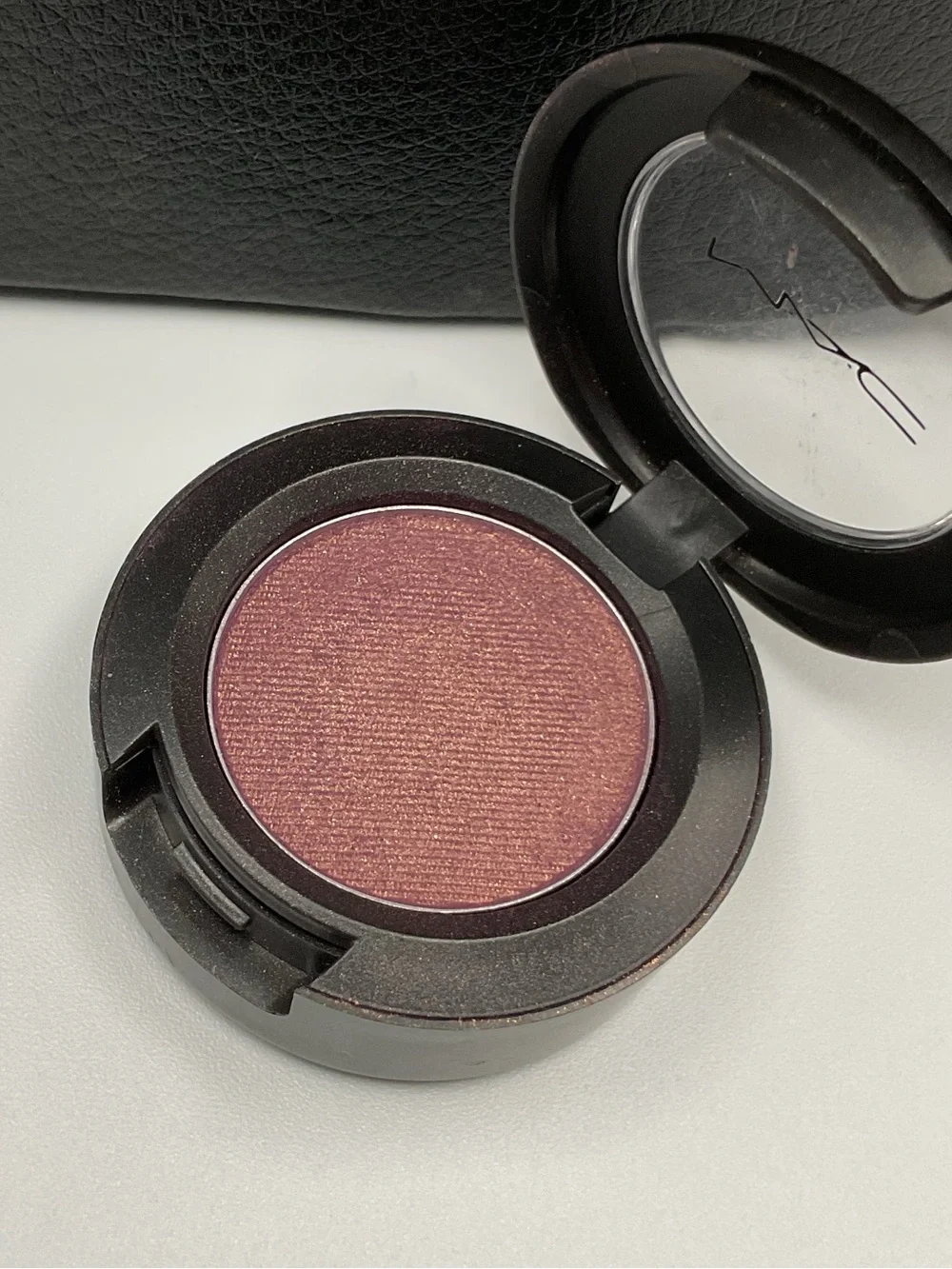 MAC Cosmetics Velvet Eyeshadow in Trax - Discontinued